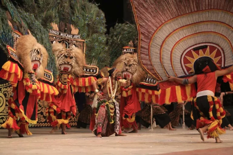 Upacara Adat Jawa TImur